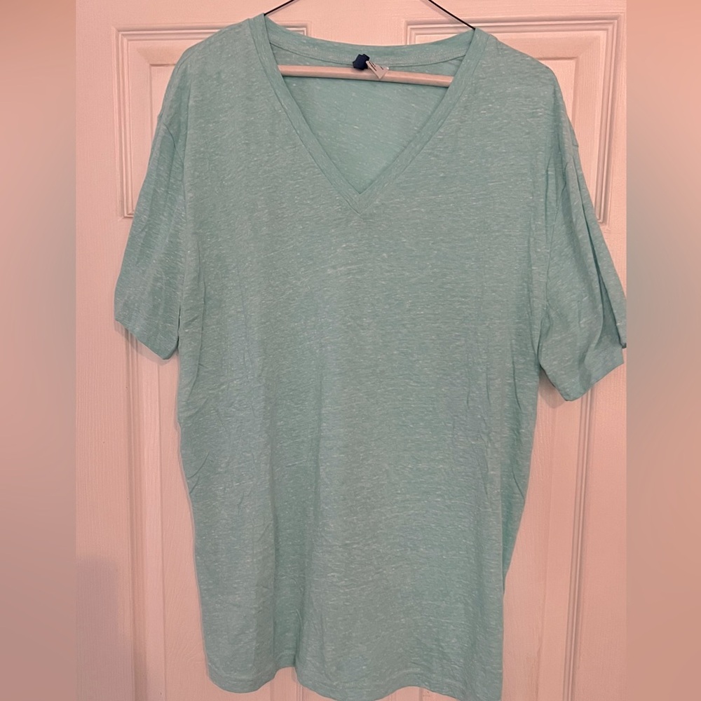 Men's V-Neck T-Shirt - Green